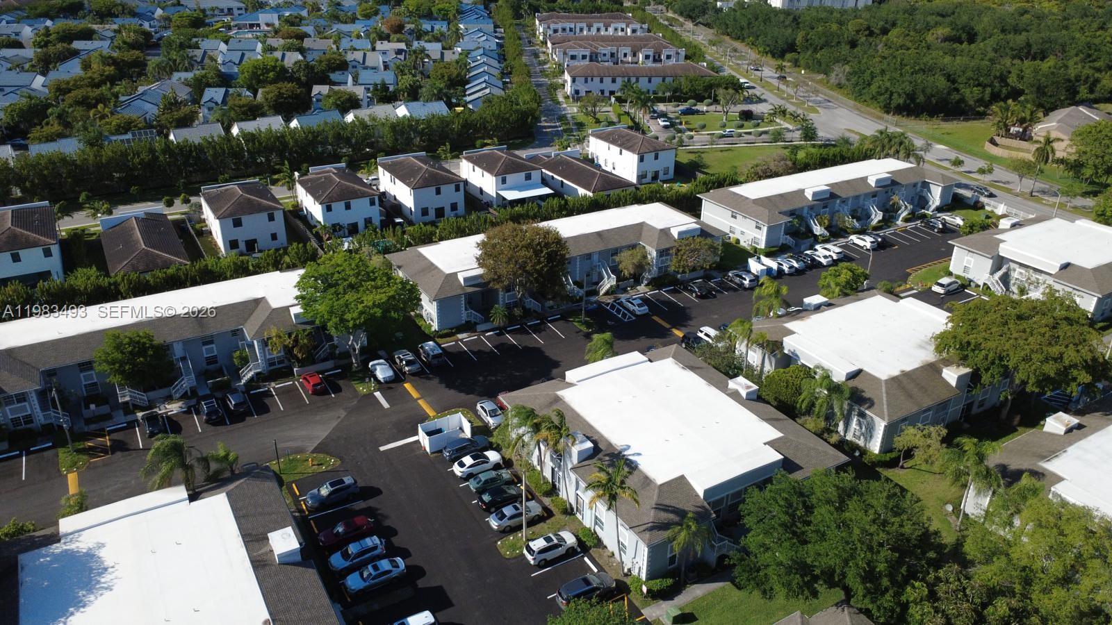 MONTEREY VILLAGE-ONE COND - Residential