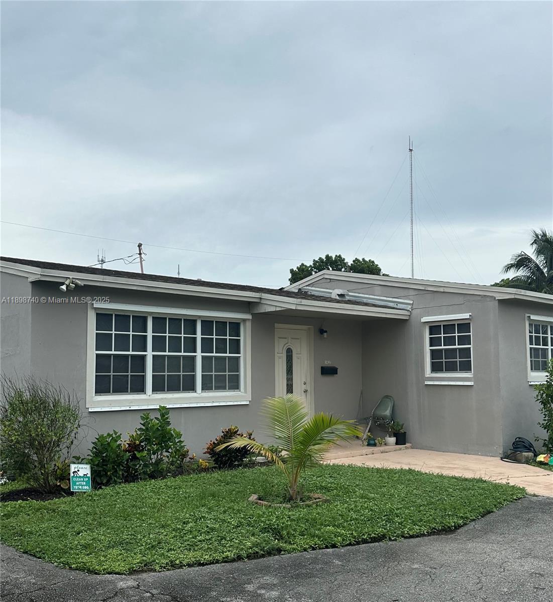 NORWOOD 4TH ADDN - Residential Lease