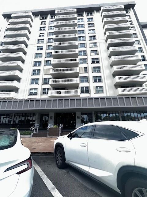 GABLES PLAZA CONDO - Residential