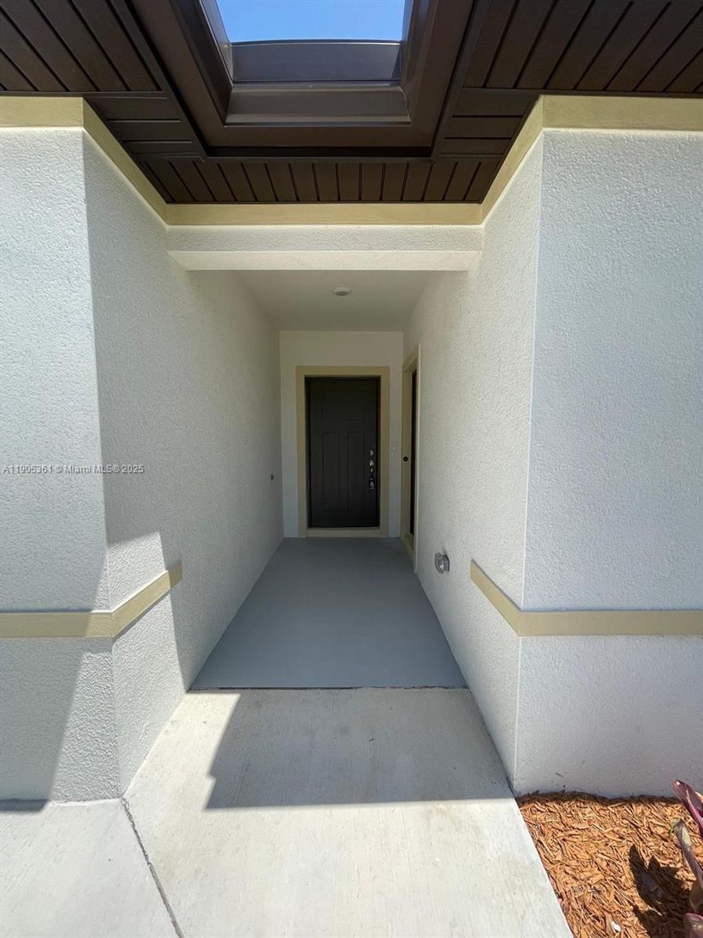 Photo of 4081 SW Hablow St, Port St Lucie, FL 34953 (MLS # A11905361)