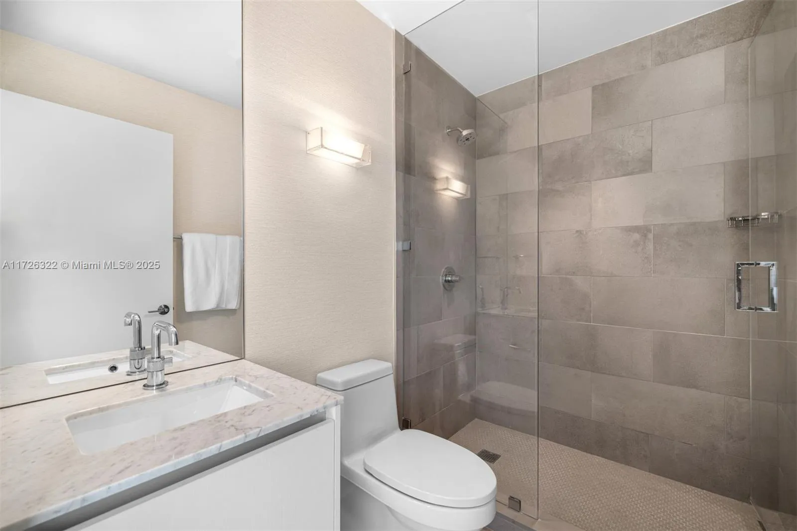 Miami, Florida 33137, United States, 3 Bedrooms Bedrooms, ,4 BathroomsBathrooms,Residential,Active,8914