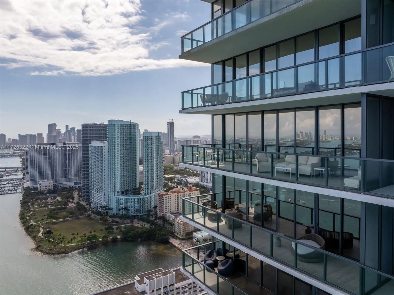 Miami, Florida 33137, United States, 3 Bedrooms Bedrooms, ,4 BathroomsBathrooms,Residential,Active,8914