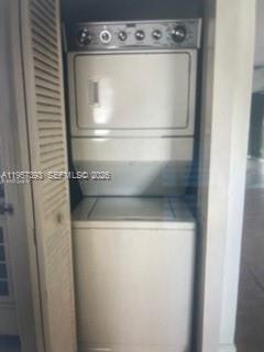 GRENADIER LAKES AT WELLEB - Residential