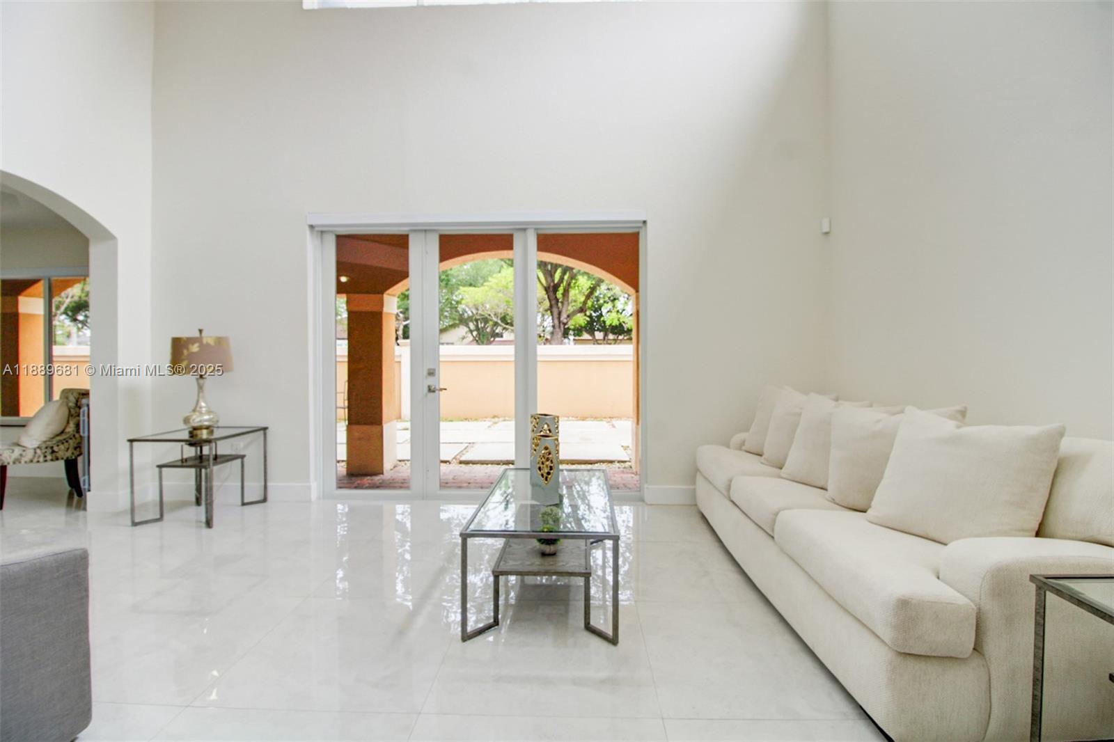 EGRET LAKES ESTATES SECT - Residential