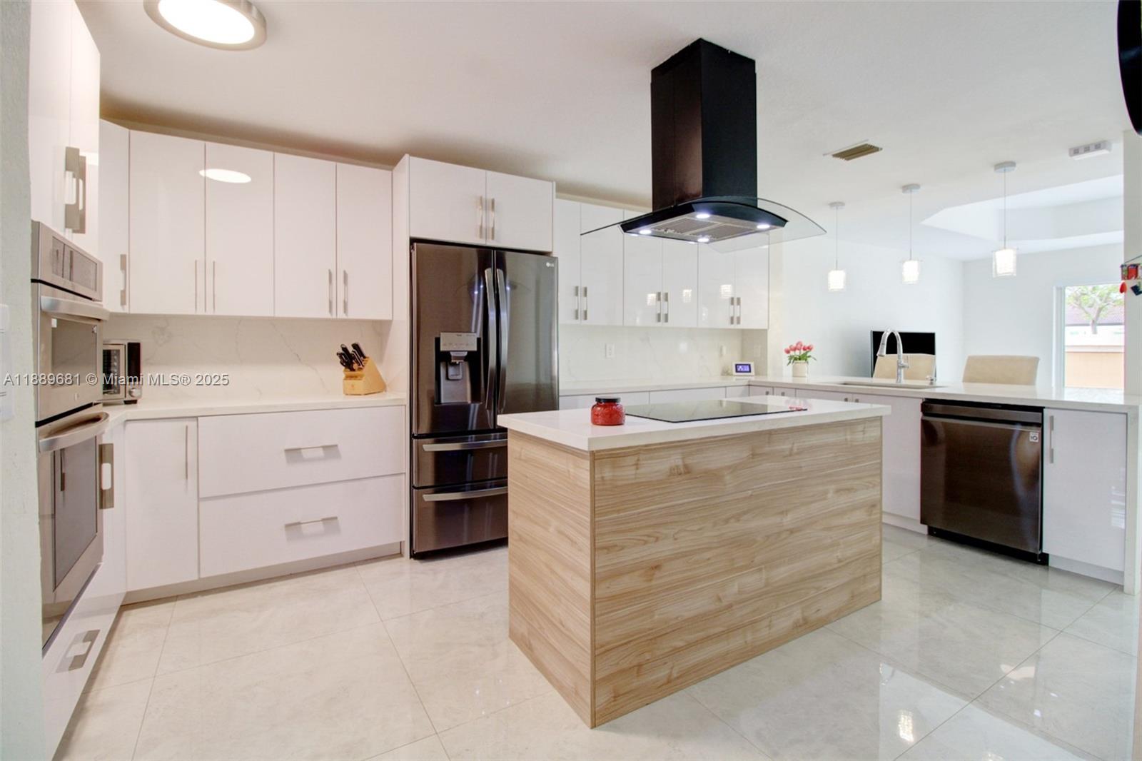 EGRET LAKES ESTATES SECT - Residential