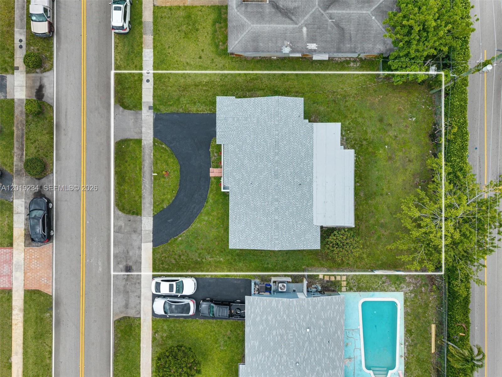 AQUA ISLES - Residential