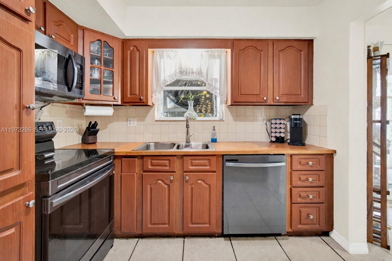 BOULEVARD HEIGHTS SEC 12 - Residential