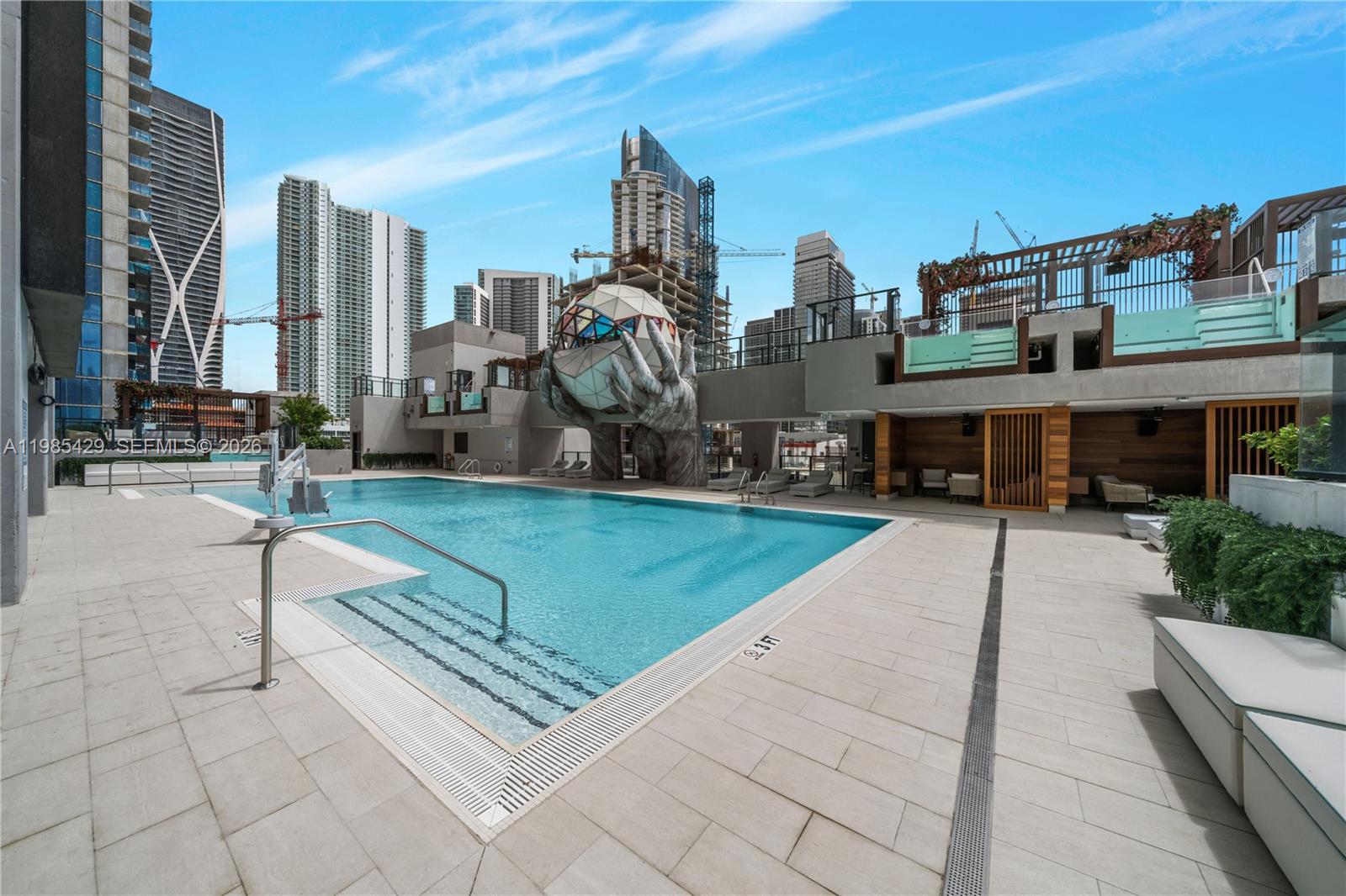 ELEVEN HOTEL AND RESIDENCE - Residential