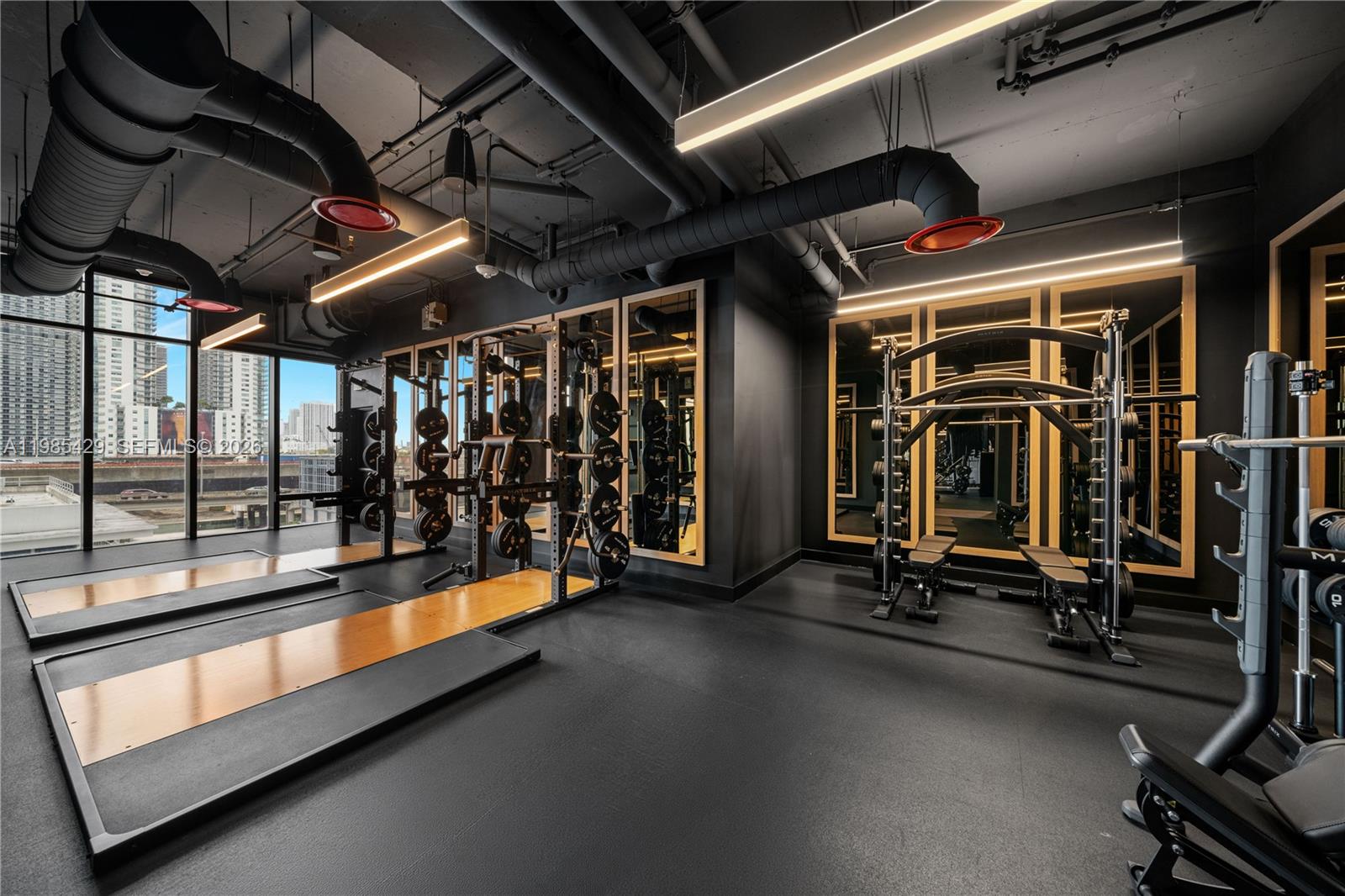 ELEVEN HOTEL AND RESIDENCE - Residential