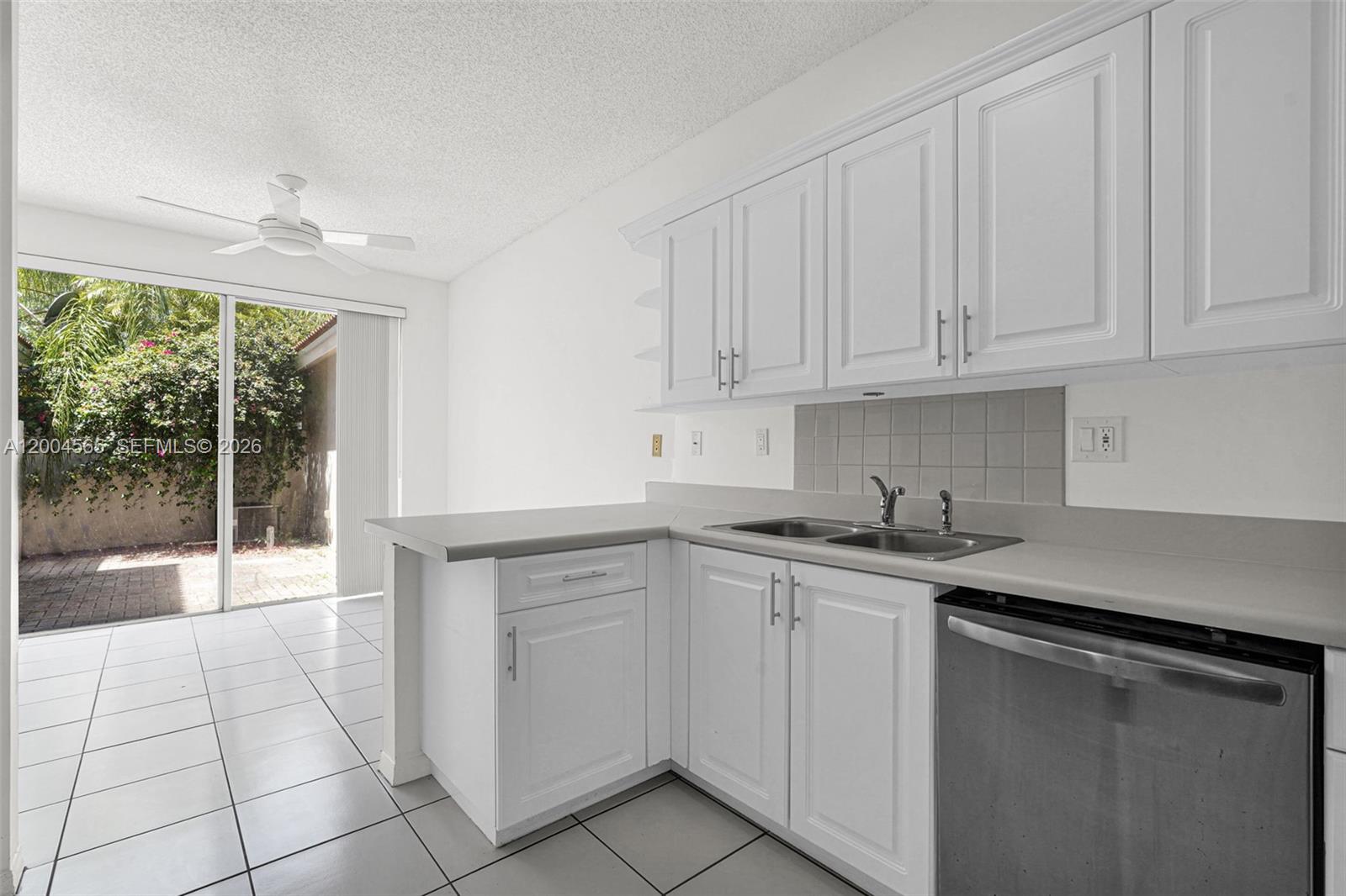 WEST LAKE VILLAGE PLAT - Residential