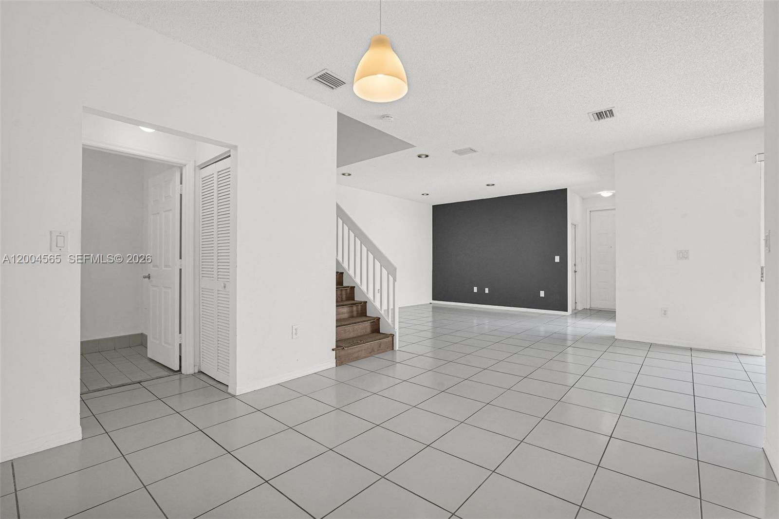 WEST LAKE VILLAGE PLAT - Residential