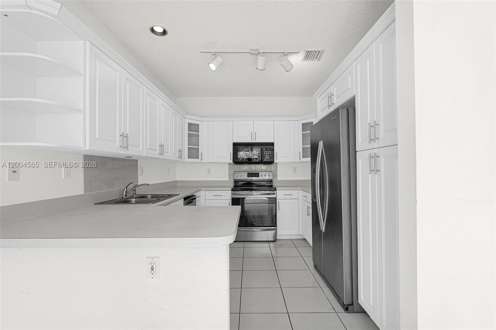 WEST LAKE VILLAGE PLAT - Residential