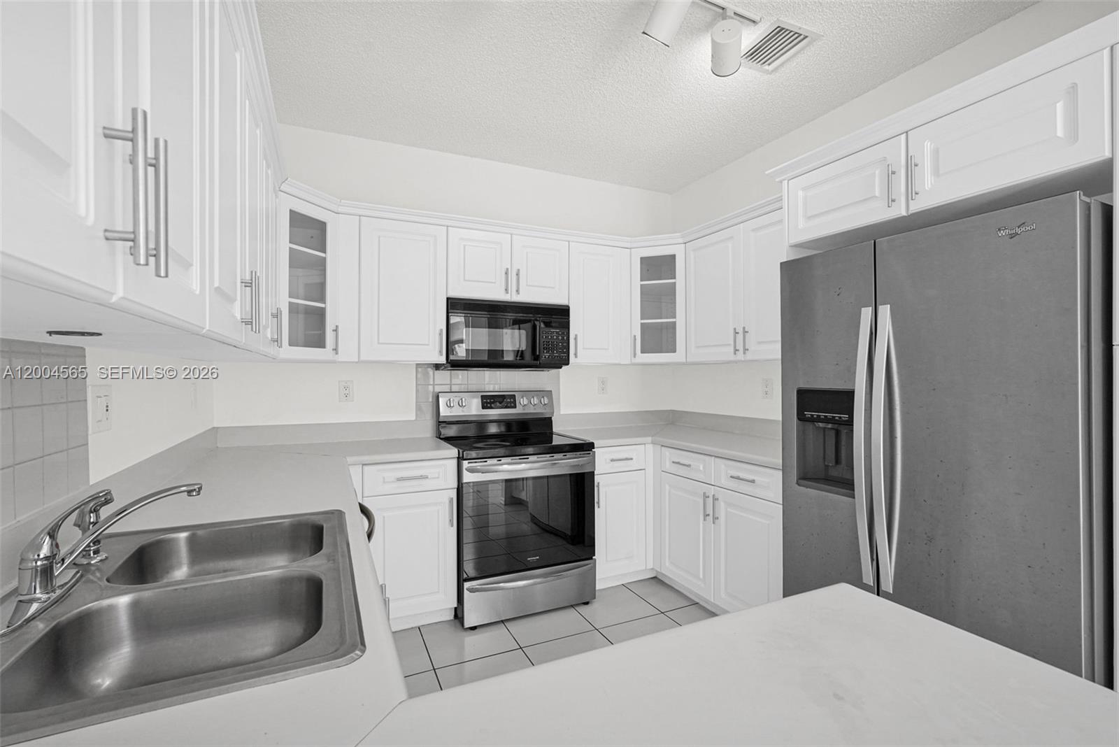 WEST LAKE VILLAGE PLAT - Residential