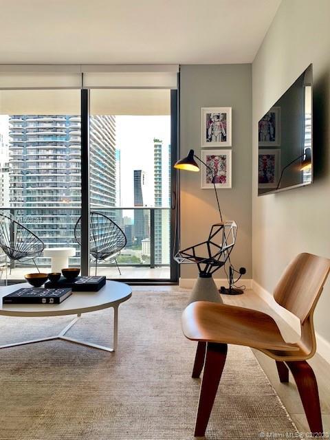 BRICKELL HEIGHTS EAST CON - Residential Lease