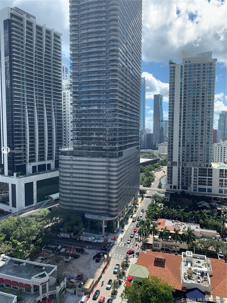 BRICKELL HEIGHTS EAST CON - Residential Lease