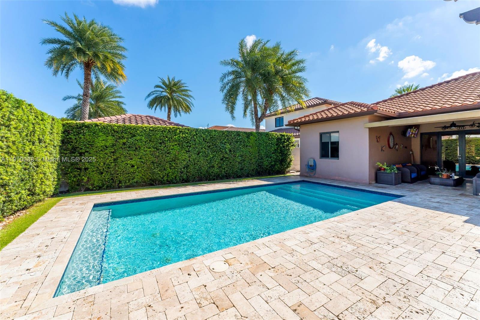 MANDYS ESTATES - Residential