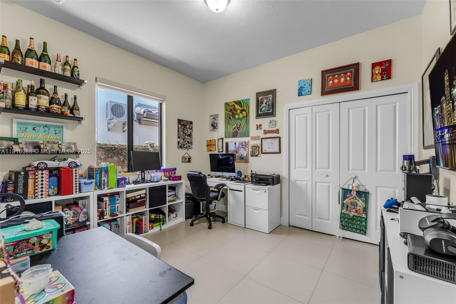 MANDYS ESTATES - Residential