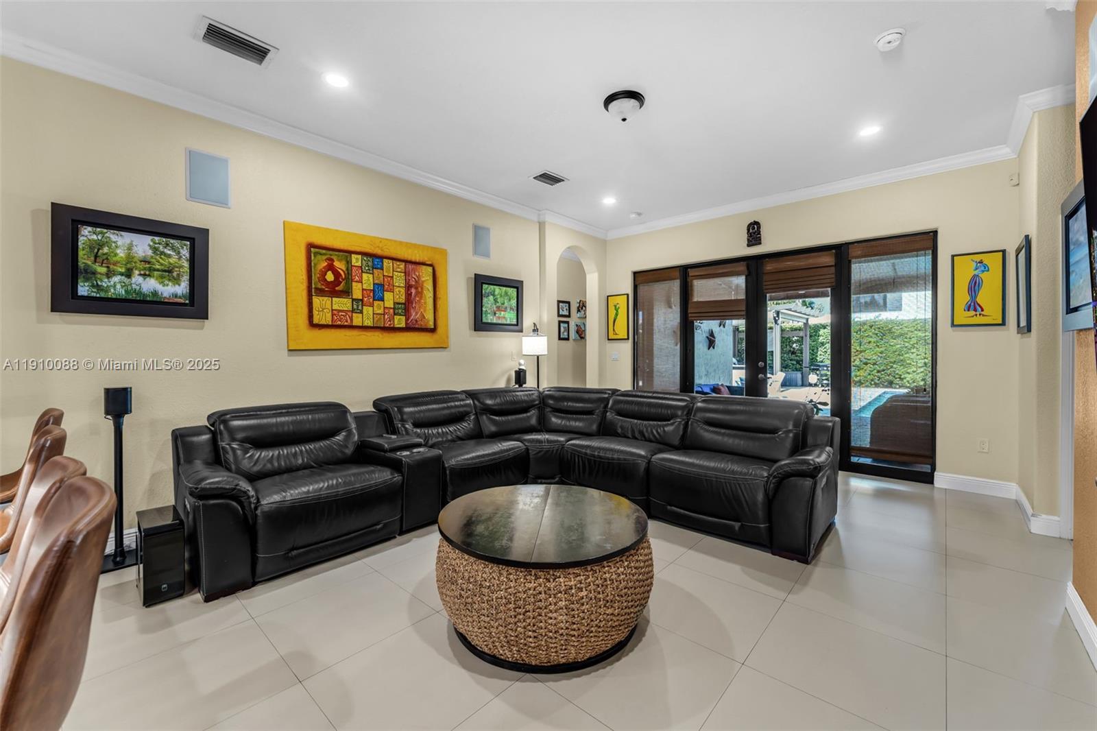 MANDYS ESTATES - Residential