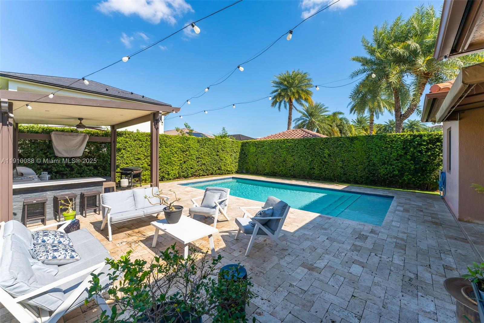 MANDYS ESTATES - Residential