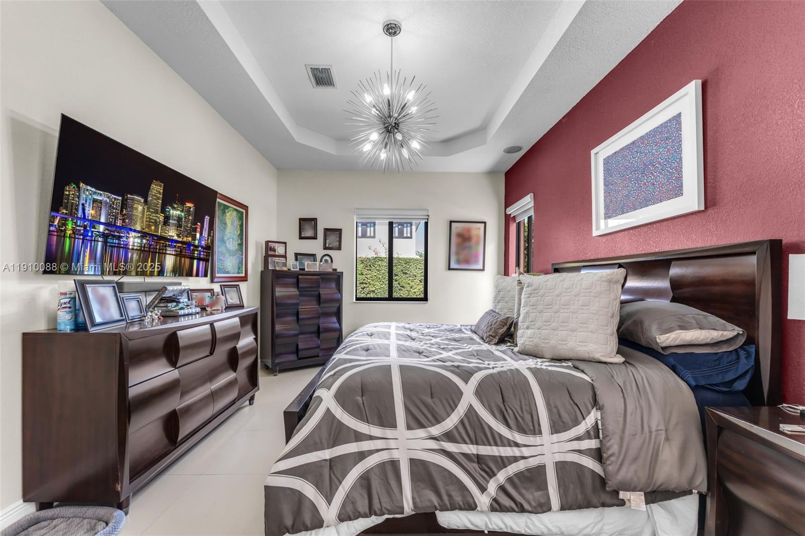 MANDYS ESTATES - Residential