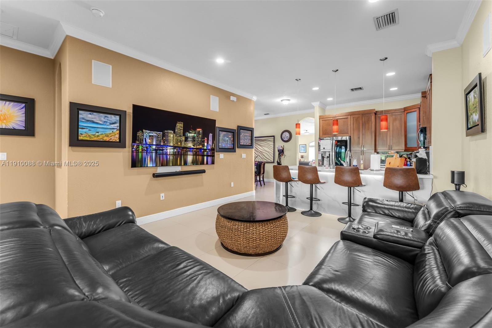 MANDYS ESTATES - Residential