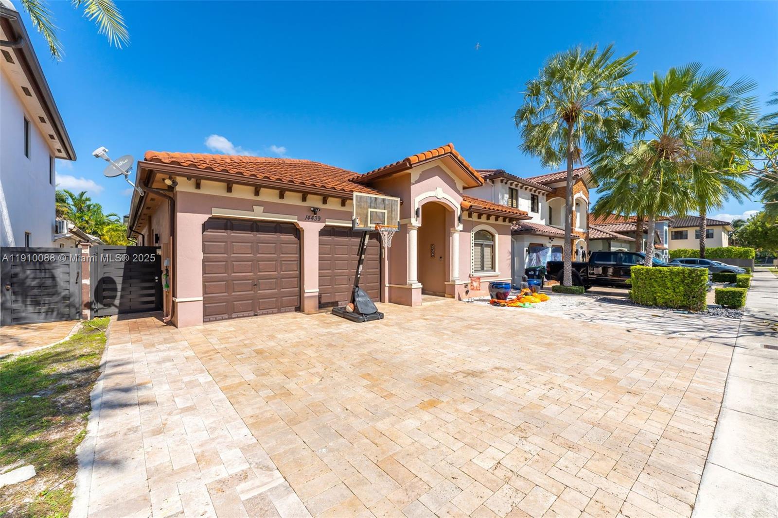 MANDYS ESTATES - Residential