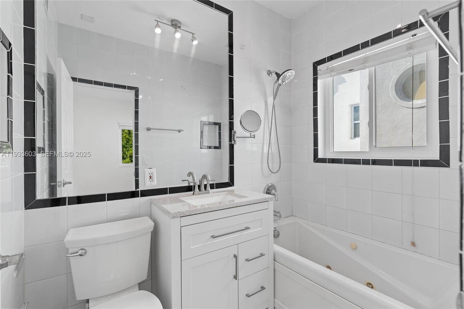 1925 CALAIS DRIVE A CONDO - Residential