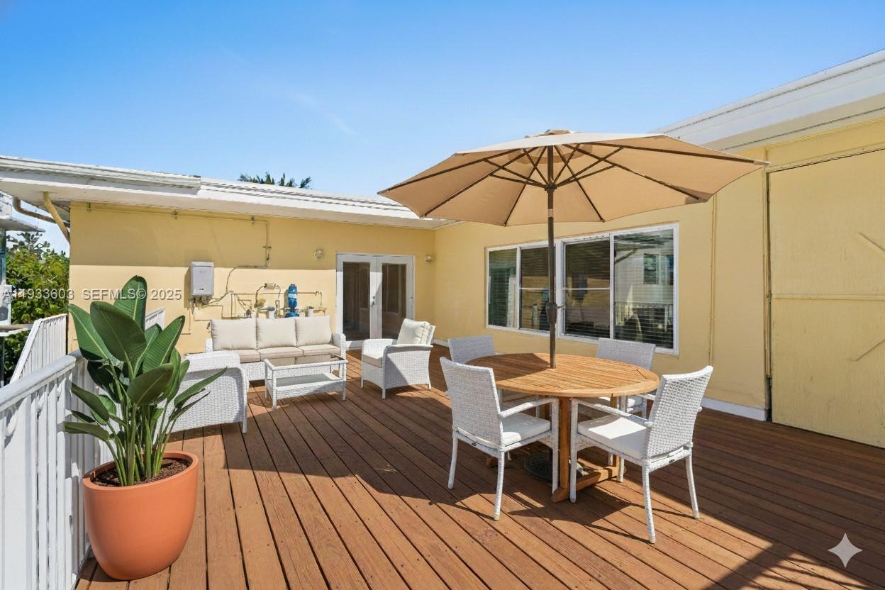 1925 CALAIS DRIVE A CONDO - Residential