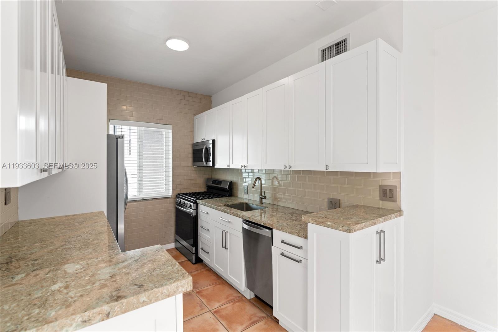 1925 CALAIS DRIVE A CONDO - Residential