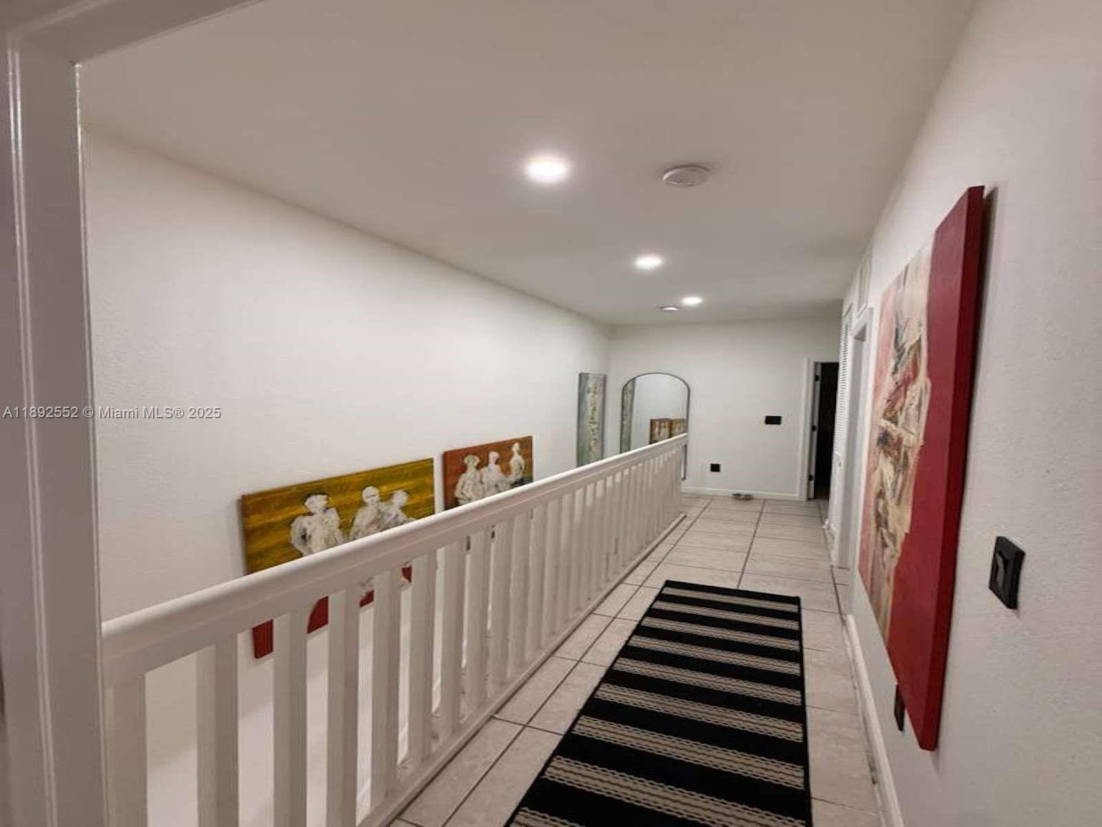 VILLAS AT CARMEL CONDO NO - Residential