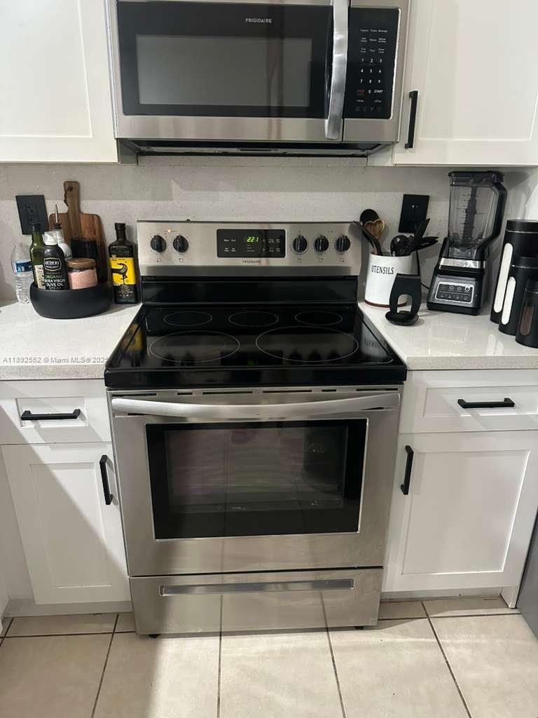 VILLAS AT CARMEL CONDO NO - Residential