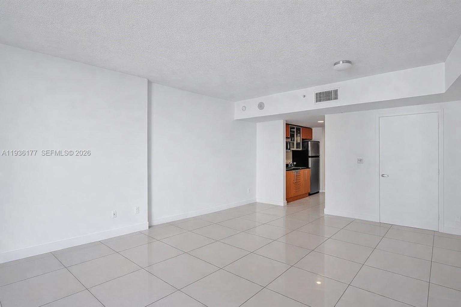 1750 N Bayshore Dr 4007