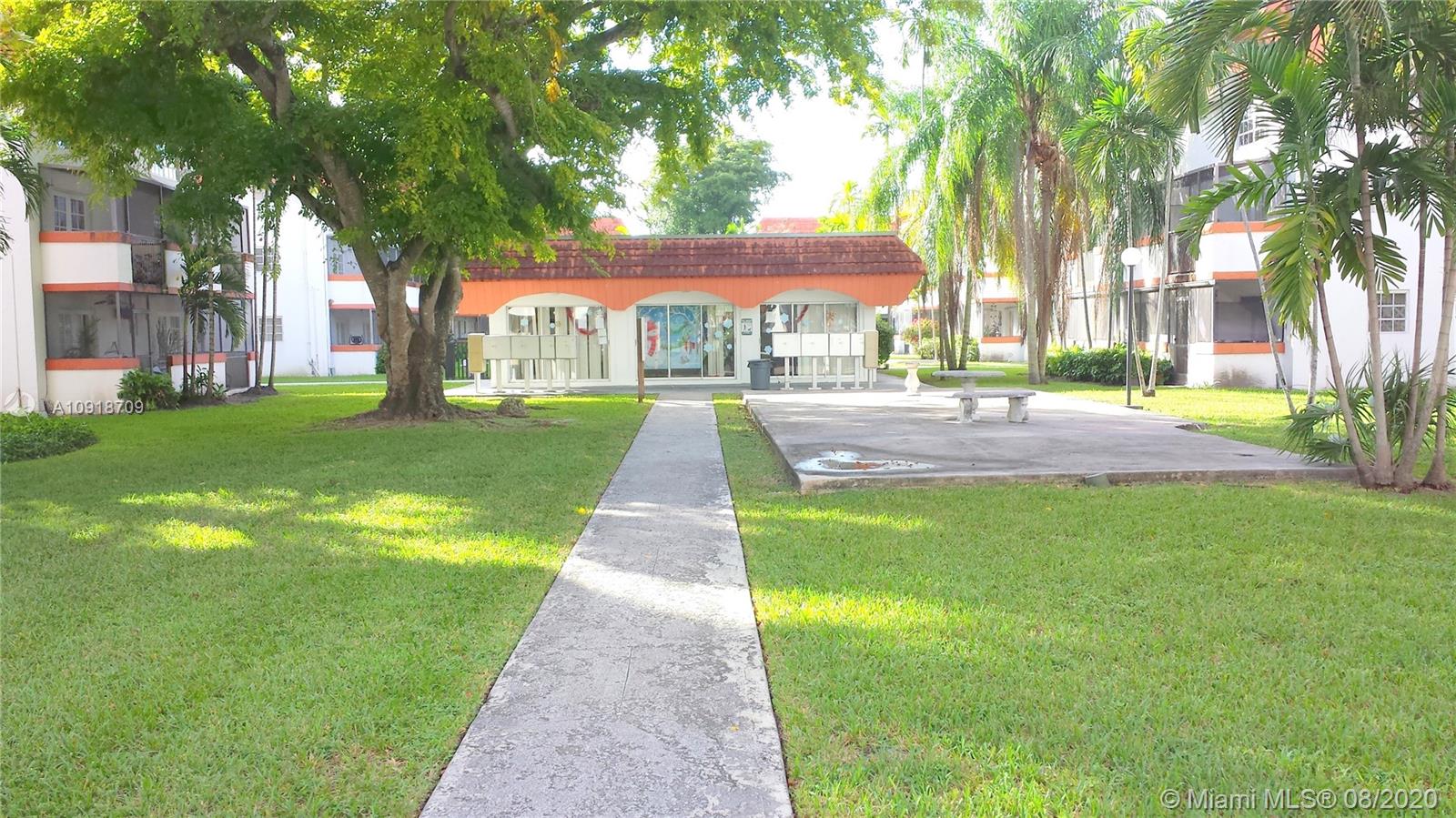 CASTLE APTS CONDO - Residential