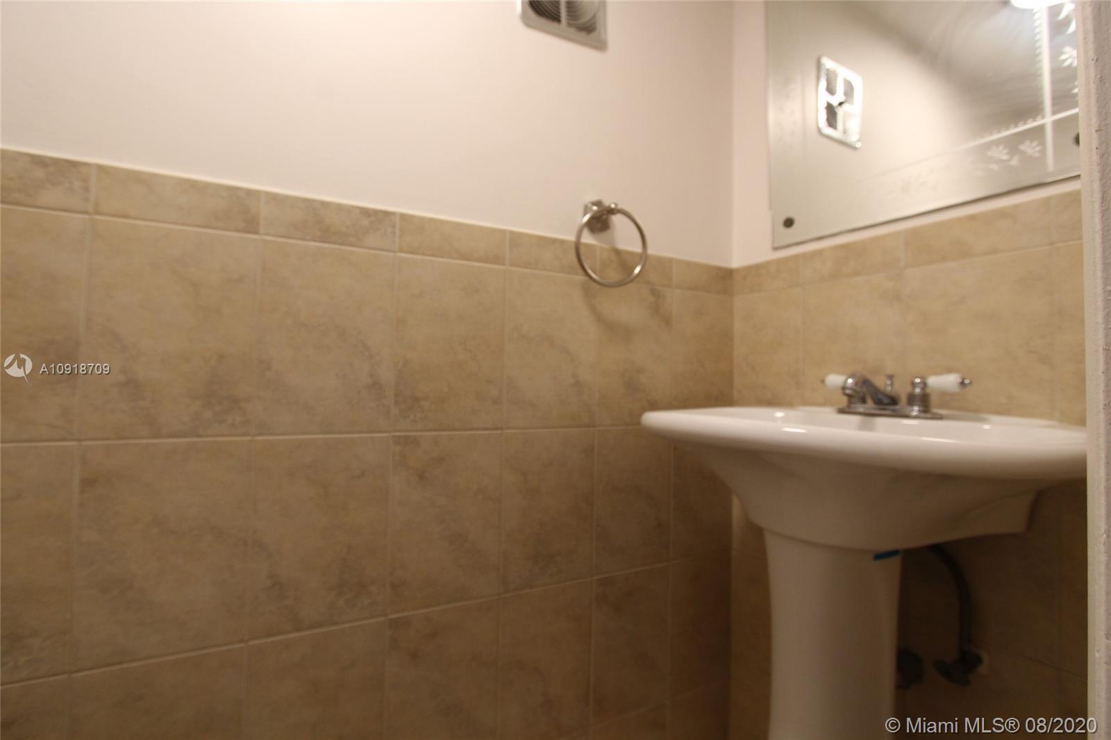 CASTLE APTS CONDO - Residential