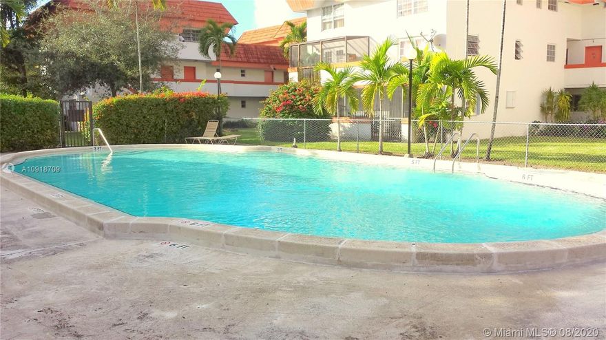 1 assigned parking space. Plenty of guest parking. 2-story 1 bed /1.5 bath apartment located on the second floor. Updated kitchen with stainless steel appliances. Walk-in closet. Tile flooring throughout the unit. Gated complex. Community pool.