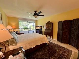 SHERIDAN BY THE BEACH CON - Residential