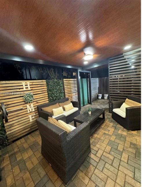 VILLA HOMES AT THE MOORS - Residential