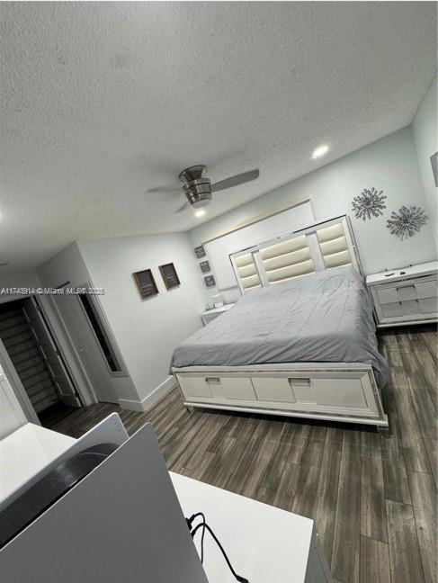 VILLA HOMES AT THE MOORS - Residential