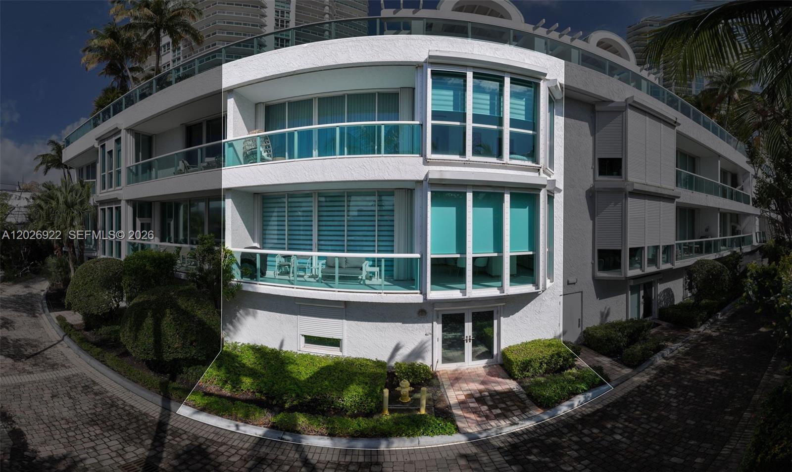 OCEANIA V CONDO - Residential