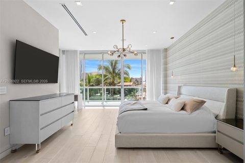 Tiny photo for 16500 Collins Ave #TH-8, Sunny Isles Beach, FL 33160 (MLS # A12026922)
