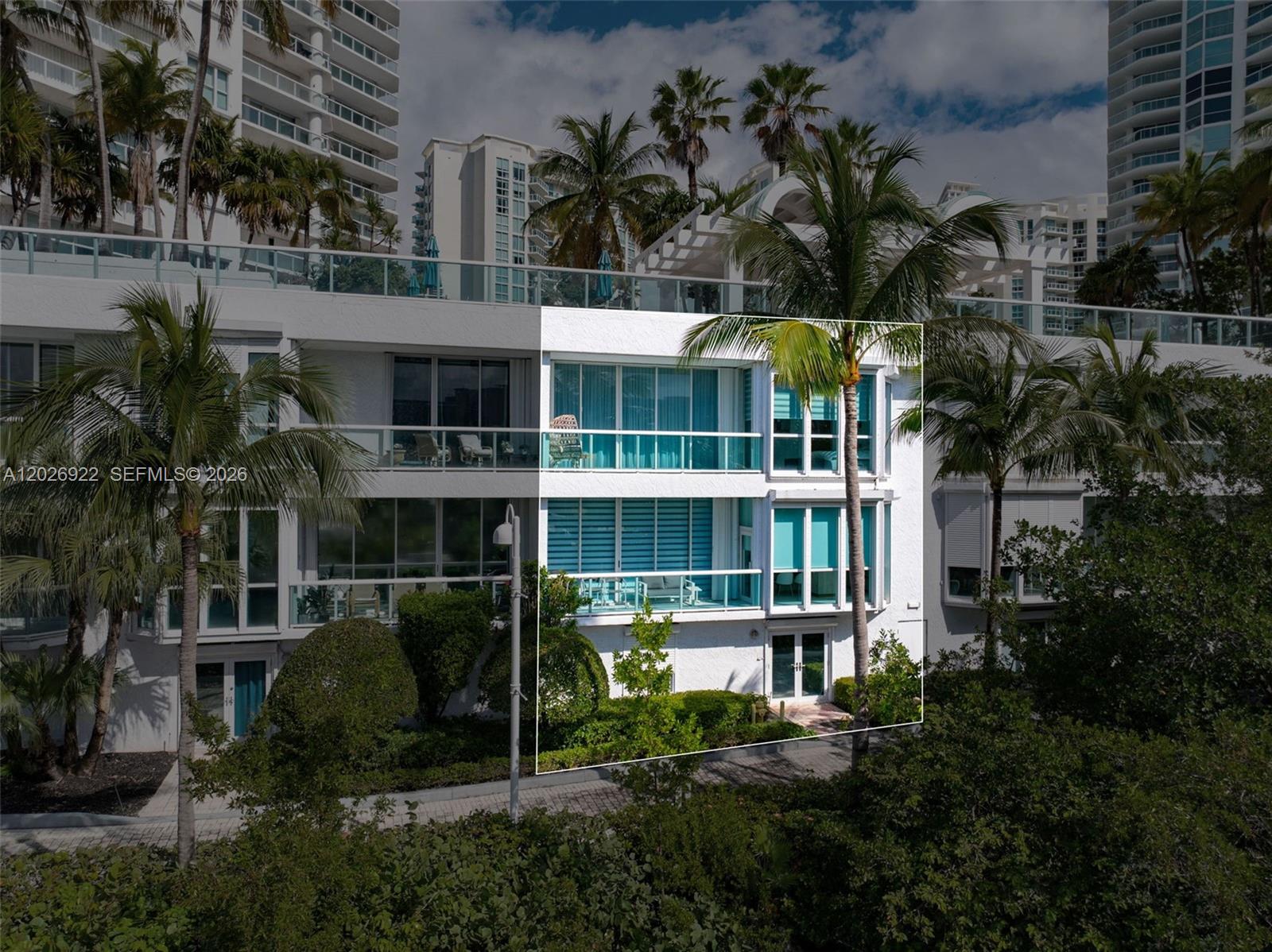 OCEANIA V CONDO - Residential