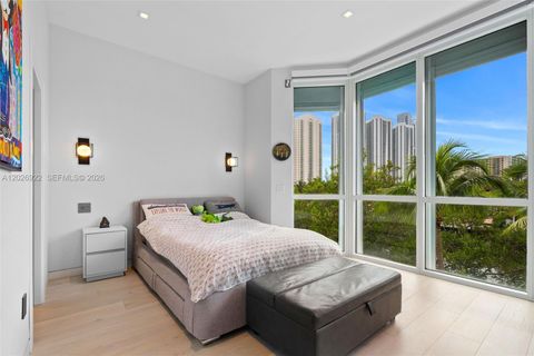 Tiny photo for 16500 Collins Ave #TH-8, Sunny Isles Beach, FL 33160 (MLS # A12026922)