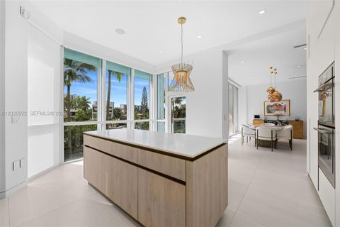 Tiny photo for 16500 Collins Ave #TH-8, Sunny Isles Beach, FL 33160 (MLS # A12026922)