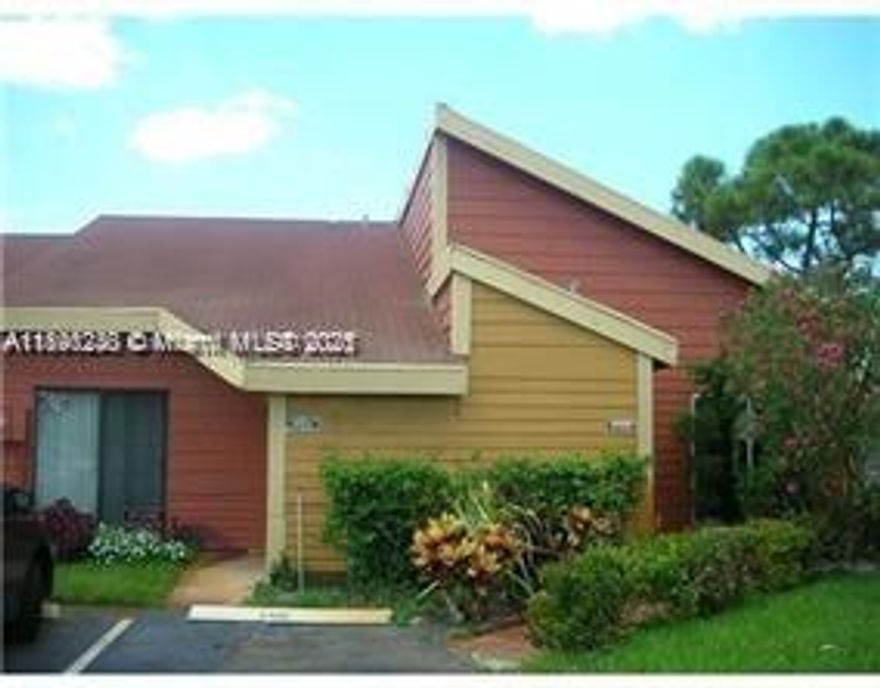 Charming 2 Bedroom, 1 Bath Townhome in Lauderhill! Discover your new home in the vibrant Lauderhill community! This beautifully maintained townhome features 2 spacious bedrooms and a modern bathroom, perfect for comfort and relaxation. Enjoy an open floor plan, ample natural light, and a cozy living space ideal for entertaining or unwinding after a long day. Located close to parks, shopping, and major highways, this property offers convenience and a fantastic lifestyle. Don't miss out on this amazing opportunity — schedule your viewing today!