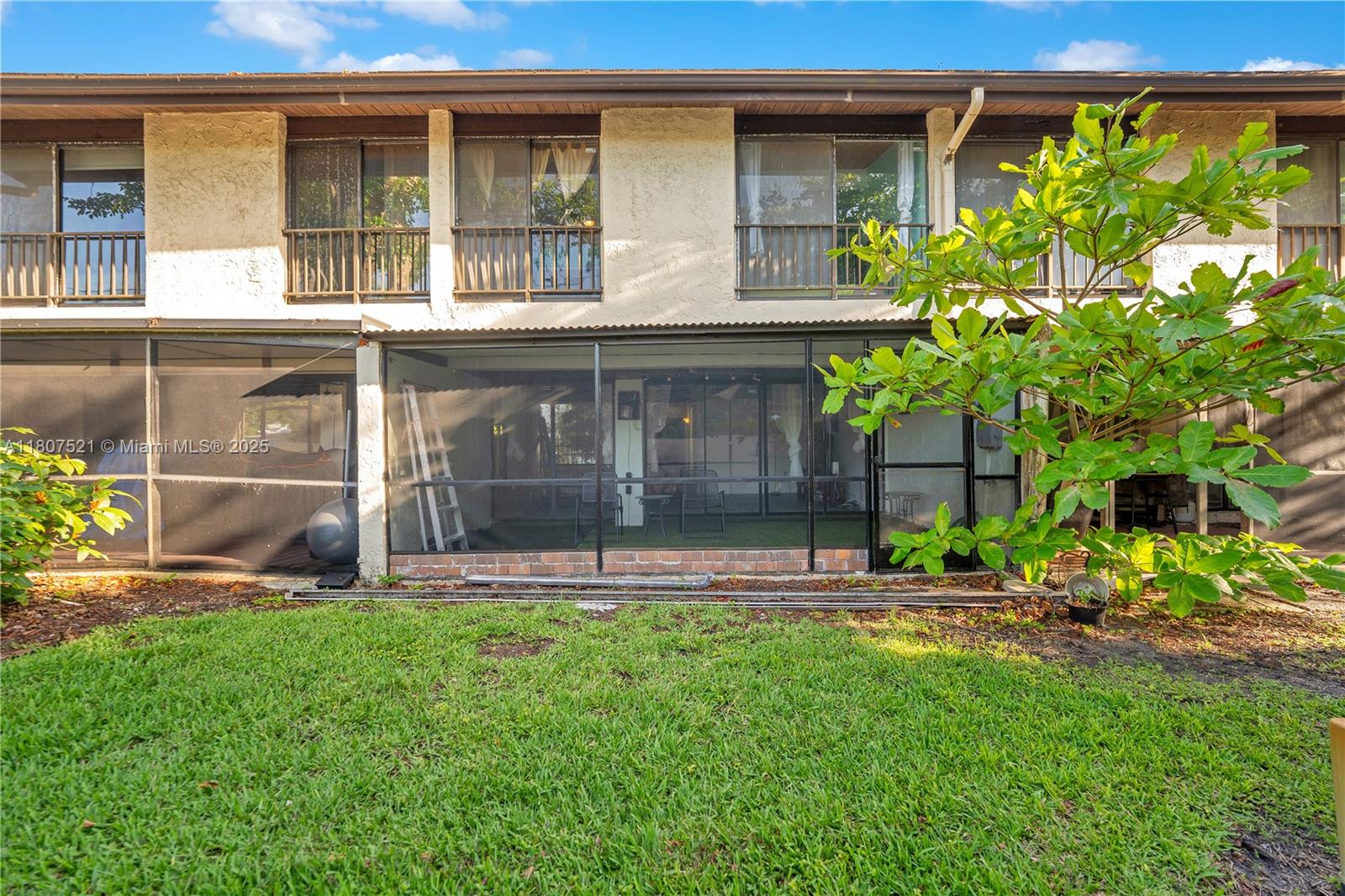 RIVERWOOD SEC 3 - Residential