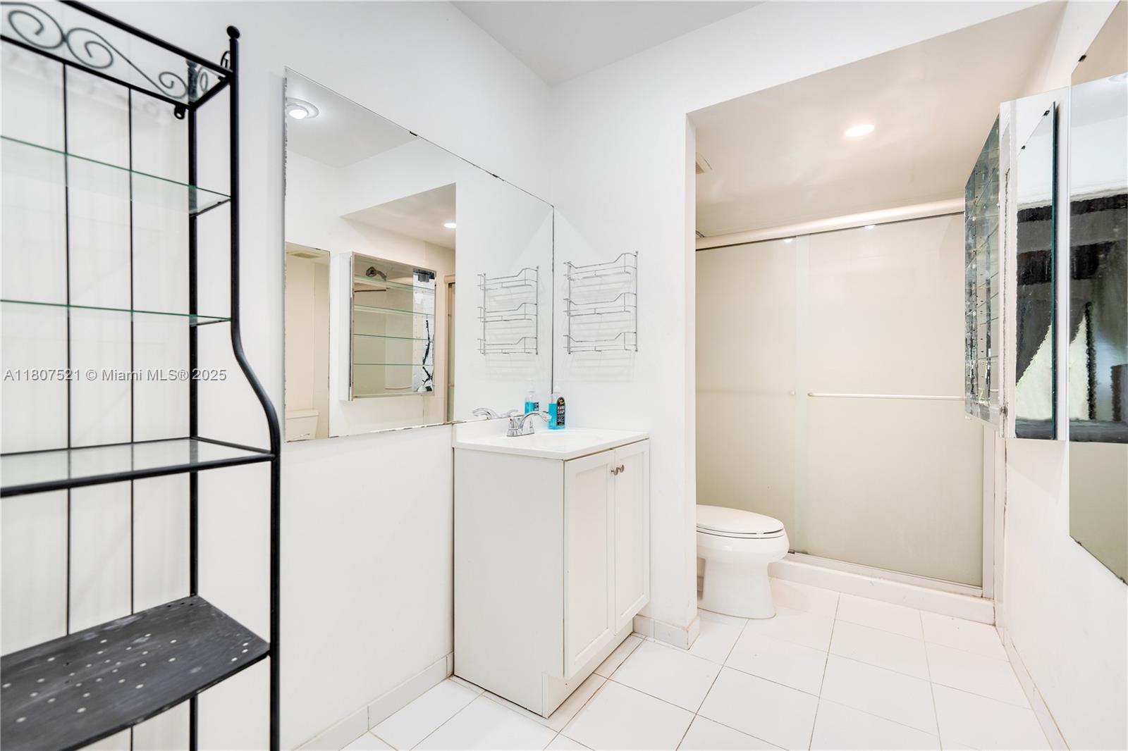 RIVERWOOD SEC 3 - Residential