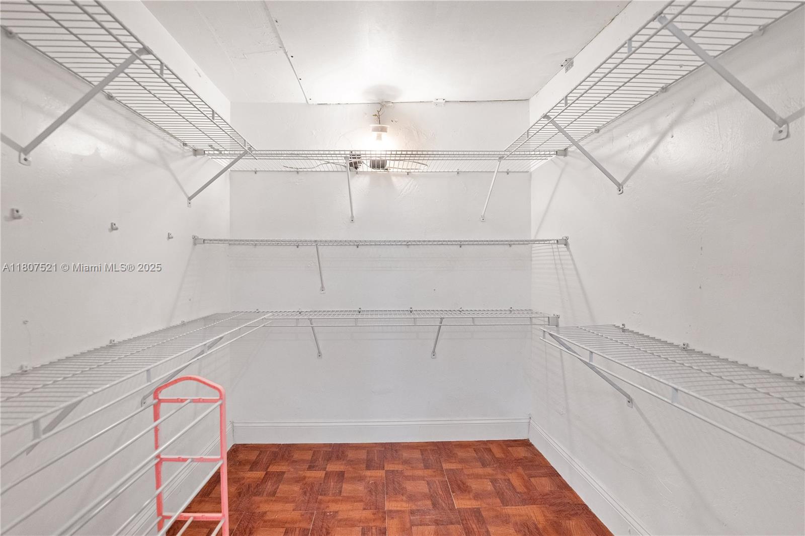 RIVERWOOD SEC 3 - Residential