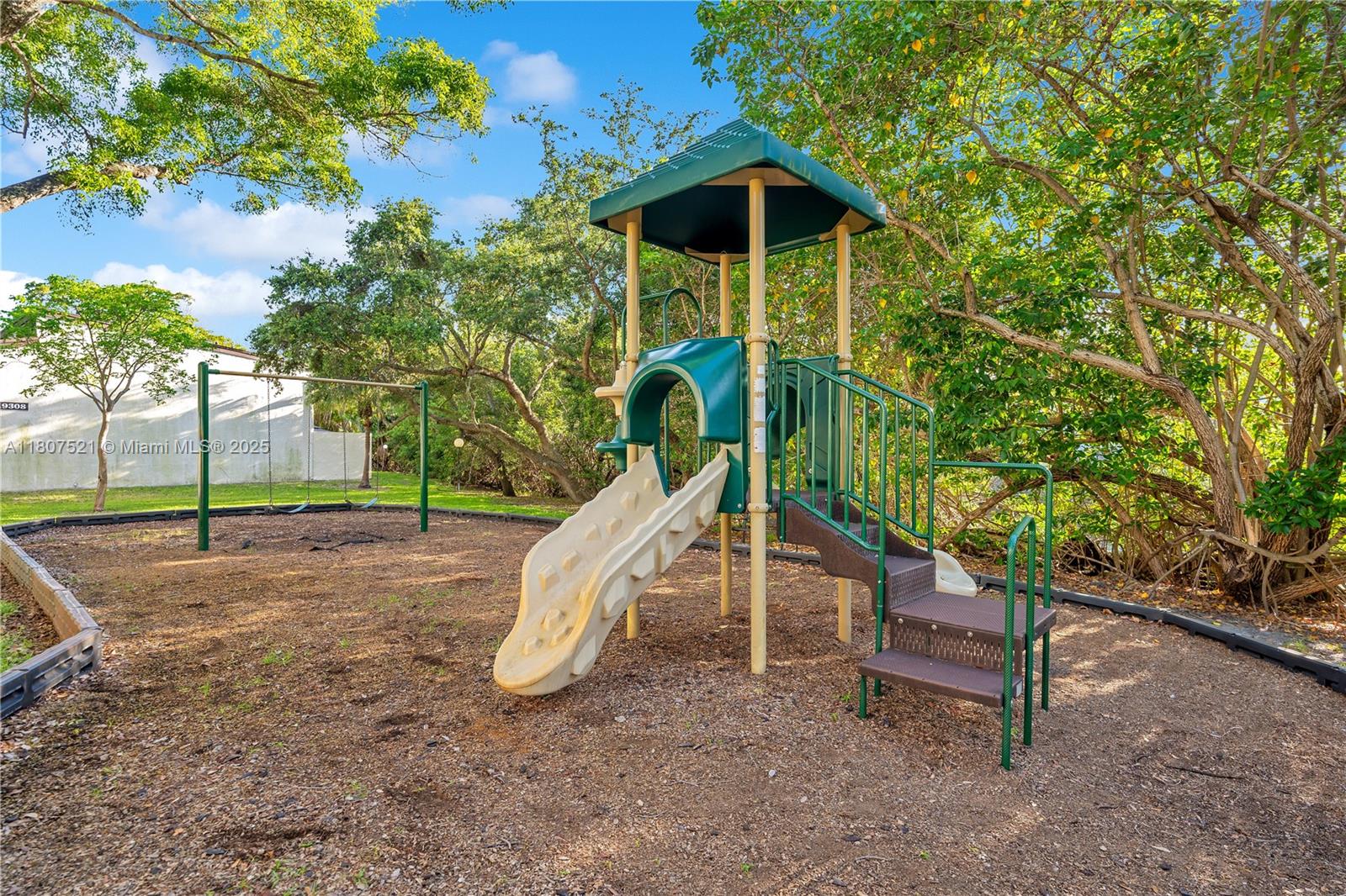 RIVERWOOD SEC 3 - Residential