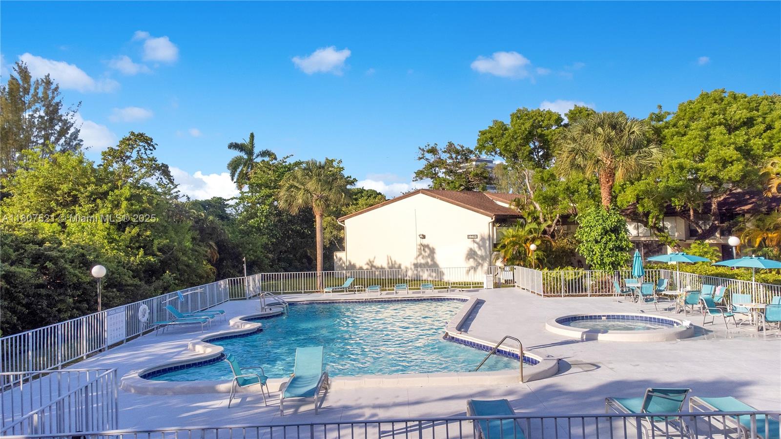 RIVERWOOD SEC 3 - Residential