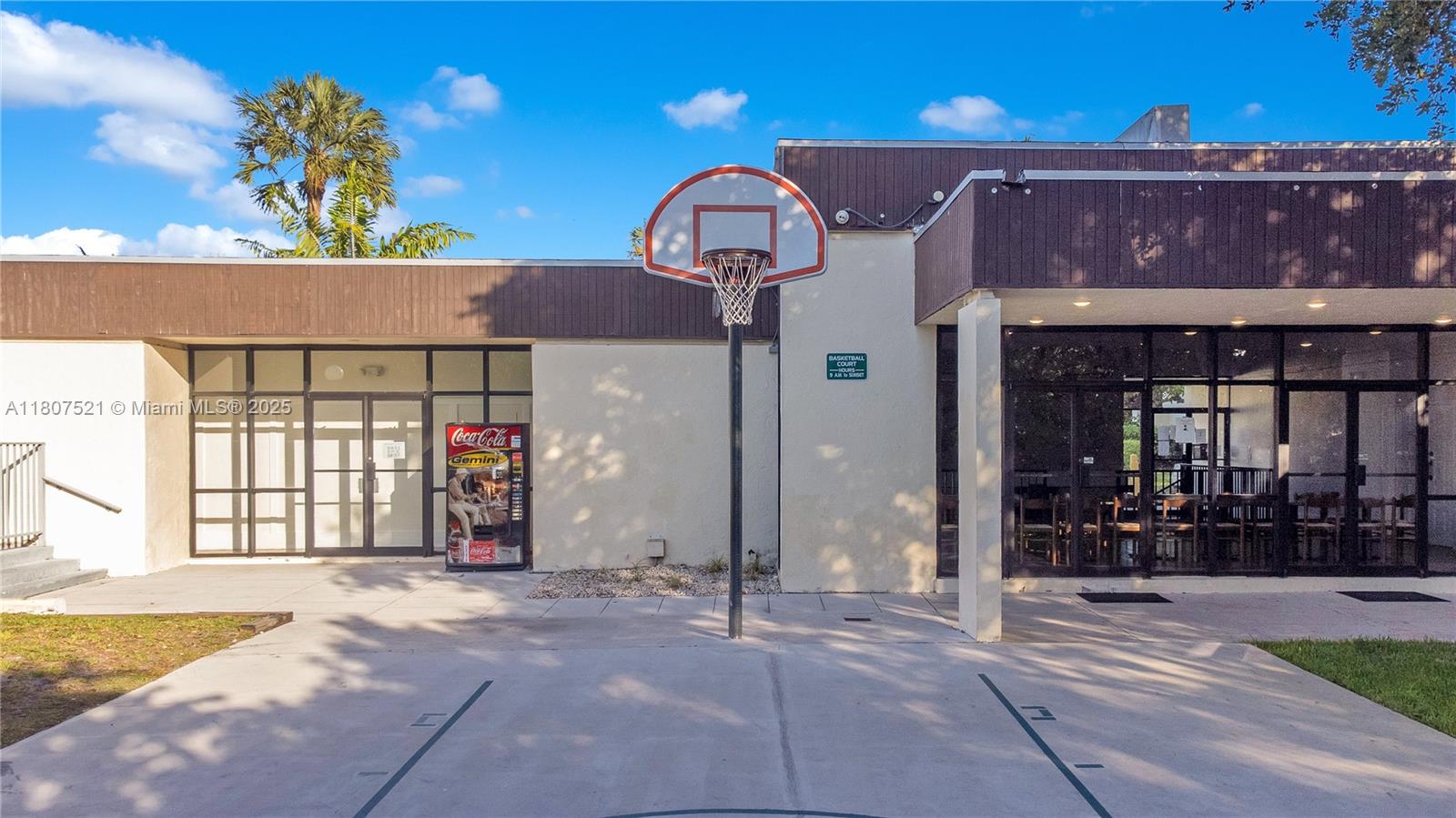 RIVERWOOD SEC 3 - Residential